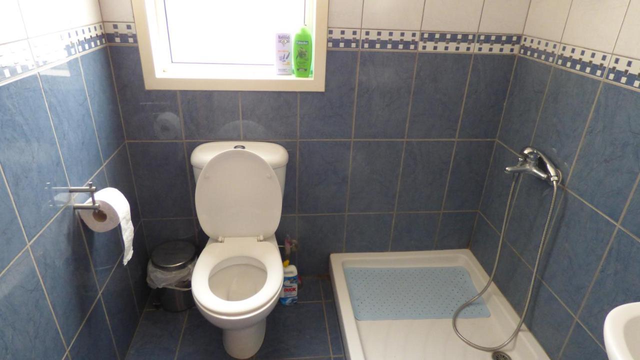 Kalampakas Guesthouse Ларнака Екстер'єр фото